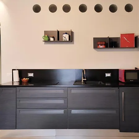 5mincorsocomo - Jolly - Typical Apartment