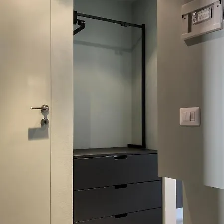 5mincorsocomo - Jolly - Typical Apartment Milan